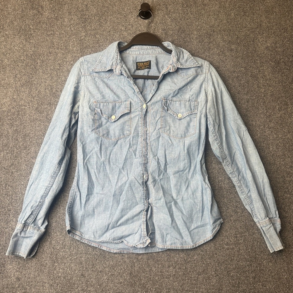 Jean Shop Shirt Mens Small Blue Light Wash Denim Made in USA Chambray Button Up